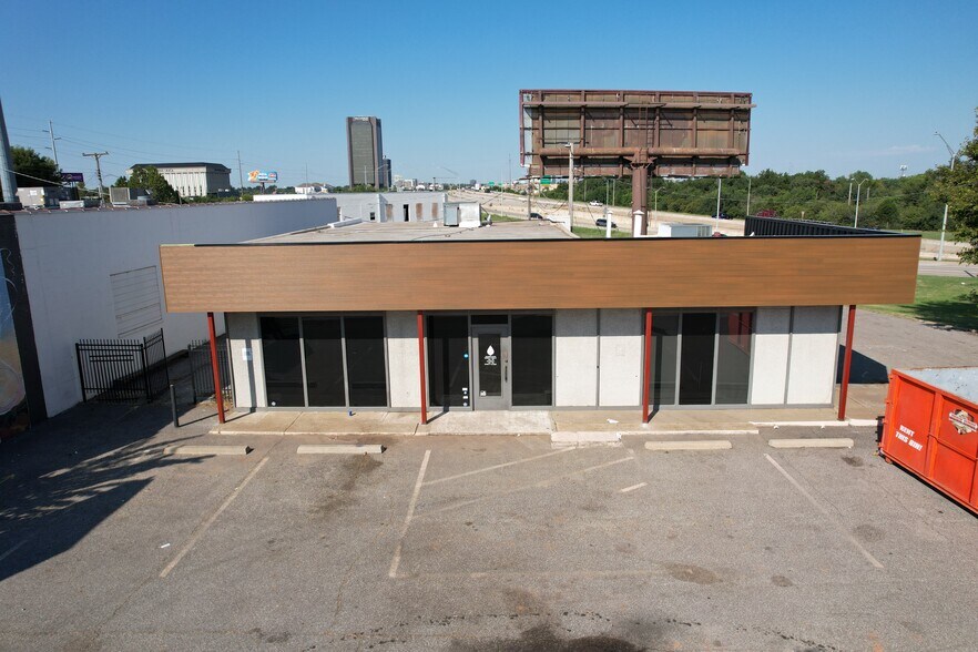 More Photos Of 5225 N Western Ave, Oklahoma City General Retail For Lease