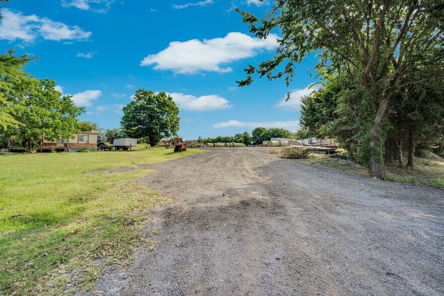 More Photos Of 2040 Highridge Ln, Midlothian Land For Sale
