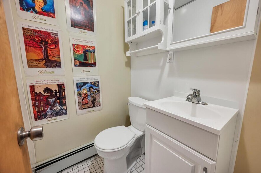 More Photos Of 2539 Middle Country Rd, Centereach Office For Lease