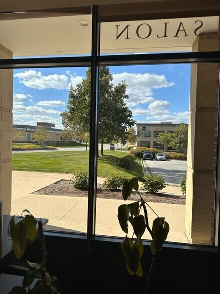 More Photos Of 440 Fairway Dr, West Des Moines Medical For Lease