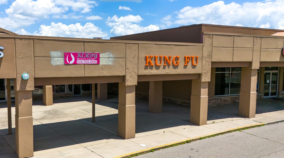 More Photos Of 1102-1192 W Kemper Rd, Cincinnati Unknown For Lease