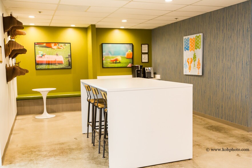 More Photos Of 7220 Trade St, San Diego Office For Lease