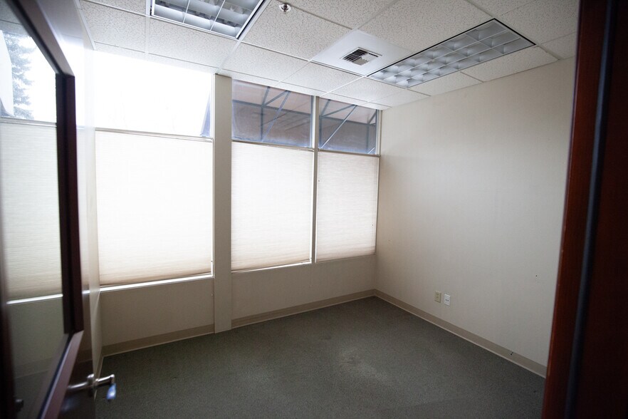 More Photos Of 1001 S 3rd St W, Missoula Manufacturing For Sale