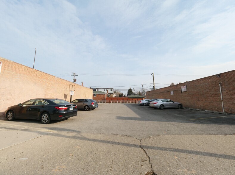 More Photos Of 6441-6453 S Pulaski Rd, Chicago General Retail For Sale