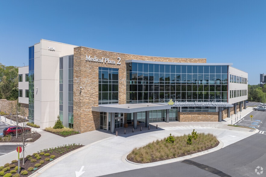 Primary Photo Of 1524 River Pl, Hoschton Medical For Lease