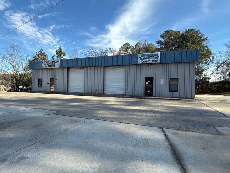 Primary Photo Of 4880 Lake Acworth Dr, Acworth Freestanding For Lease