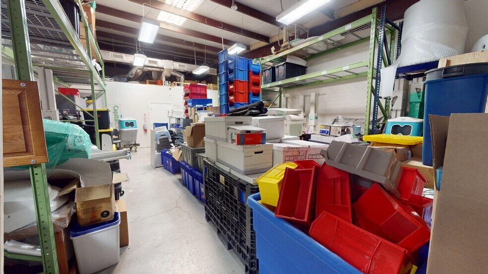 More Photos Of 2001 Windy Ter, Cedar Park Light Distribution For Lease