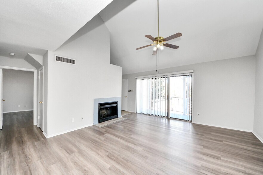 More Photos Of , Houston Multifamily For Sale