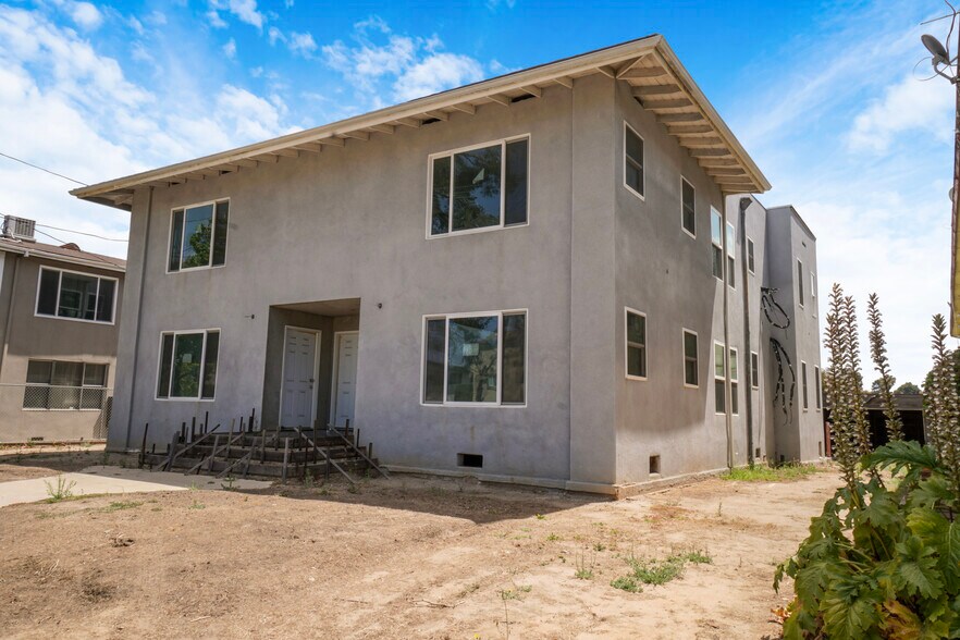 More Photos Of 128-130 N Hillcrest Blvd, Inglewood Apartments For Sale