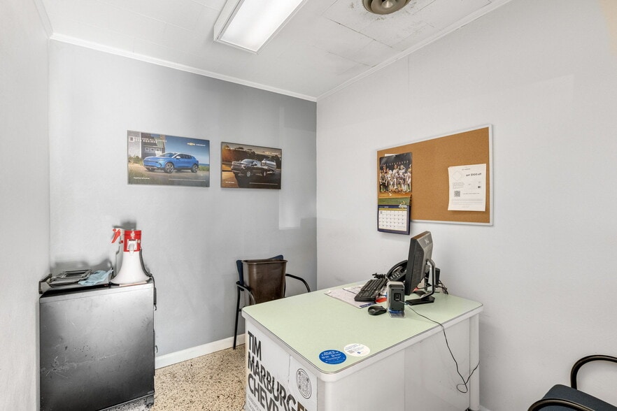 More Photos Of 1520 S Cannon Blvd, Kannapolis Auto Dealership For Sale