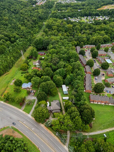 More Photos Of 1820 Hoffman Rd, Gastonia General Retail For Sale