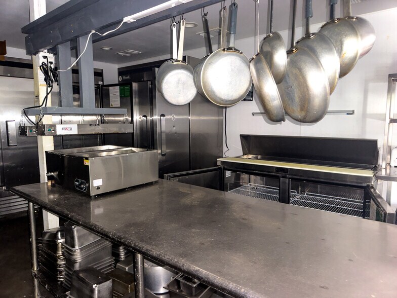 More Photos Of 3805 FM 2765, El Campo Restaurant For Sale