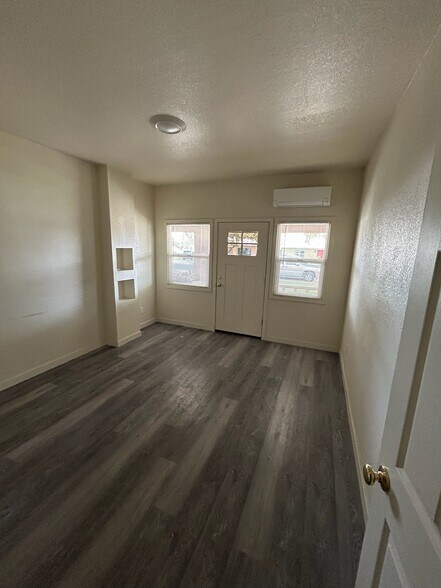 More Photos Of 119 N Sherman Ave, Manteca Apartments For Sale