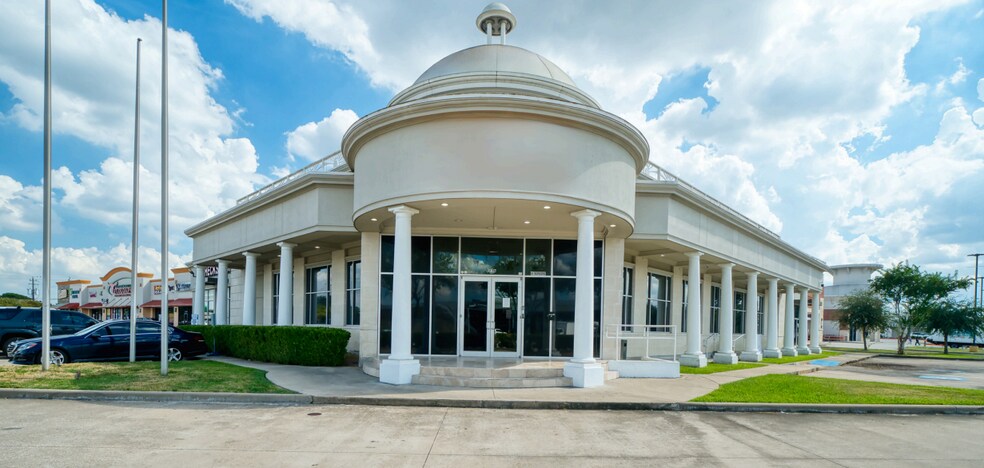 More Photos Of 8201 W Sam Houston Pky S, Houston Storefront Retail Office For Lease