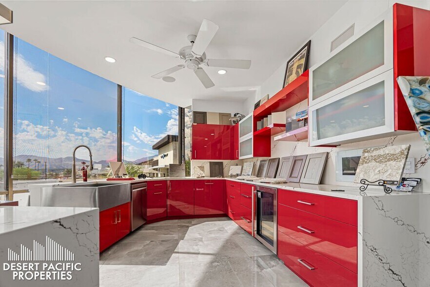 More Photos Of 72067 Highway 111, Rancho Mirage Loft Creative Space For Lease