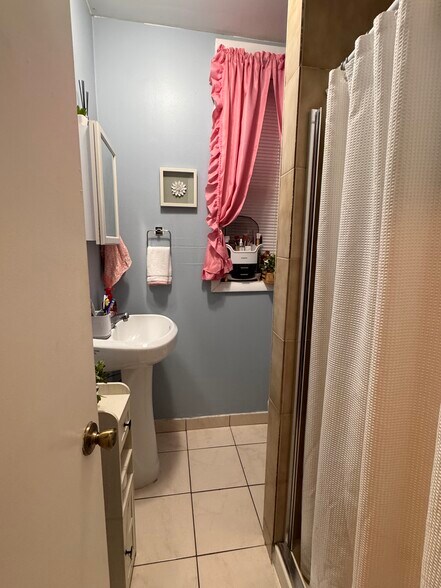 More Photos Of 105-107 Franklin St, Belleville Storefront Retail Residential For Sale