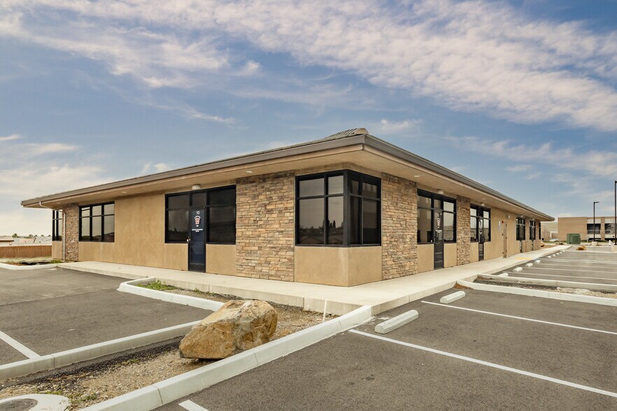 More Photos Of 4640 Golden Foothill Pky, El Dorado Hills Medical For Lease