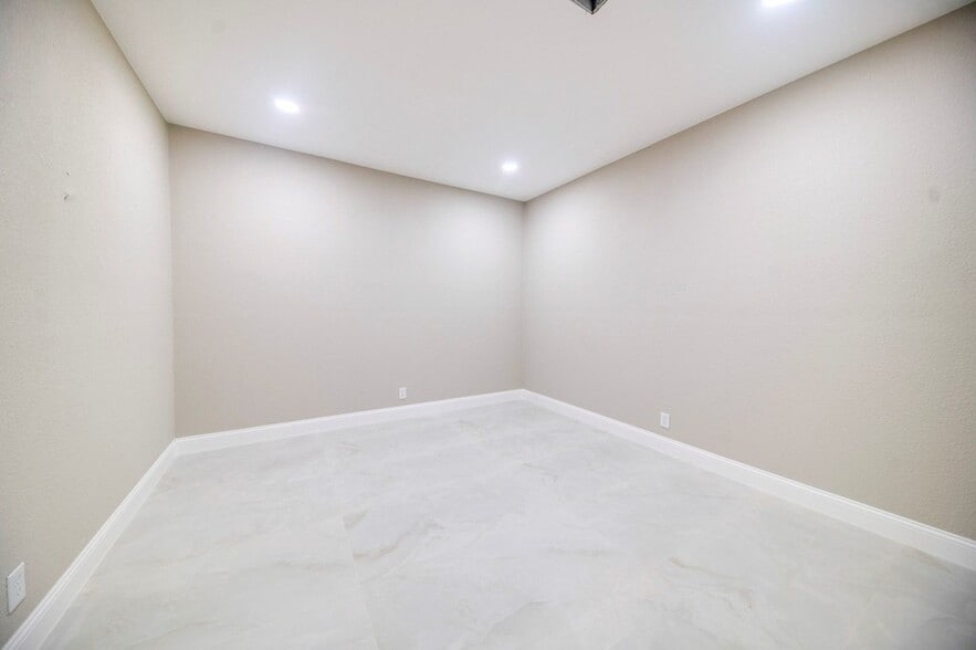 More Photos Of 14480 W I-20, Odessa Industrial For Sale