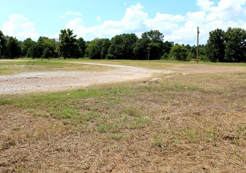 More Photos Of 10252 US 82, De Kalb Land For Sale