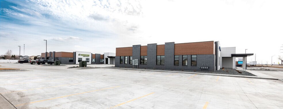 Primary Photo Of 4303-4399 S Columbia Rd, Grand Forks Medical For Sale