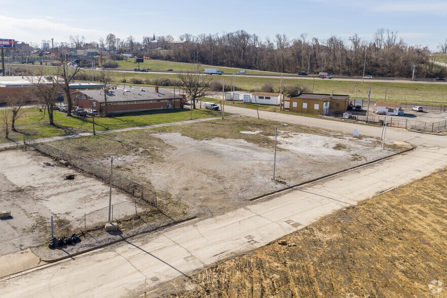 More Photos Of 601-650 E Red Bud Ave, Saint Louis Land For Lease