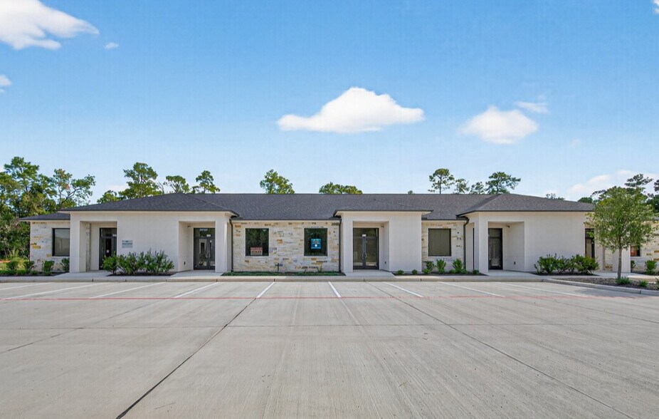More Photos Of 13803 Madera Run, Humble Office For Sale