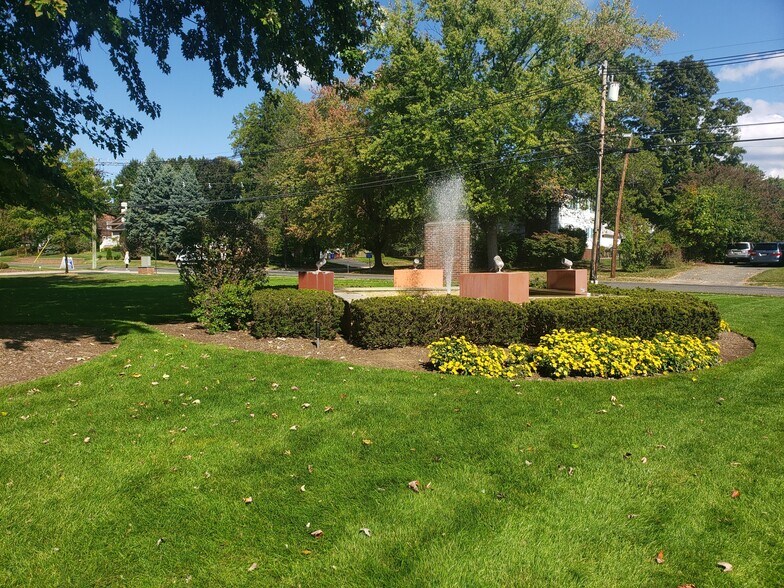 More Photos Of 445 Godwin Ave, Midland Park Medical For Lease