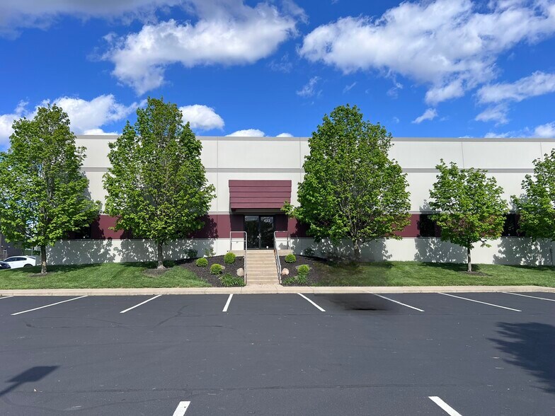 Primary Photo Of 422-434 Alexandersville Rd, Miamisburg Light Distribution For Lease