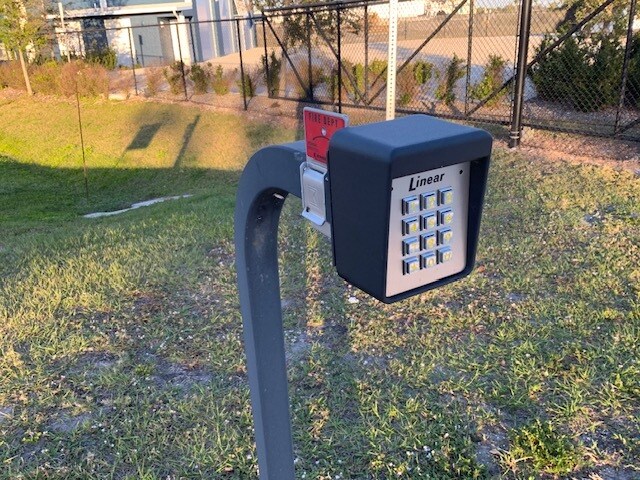 More Photos Of 7030 San Casa Drive Unit #7, Englewood Self Storage For Sale