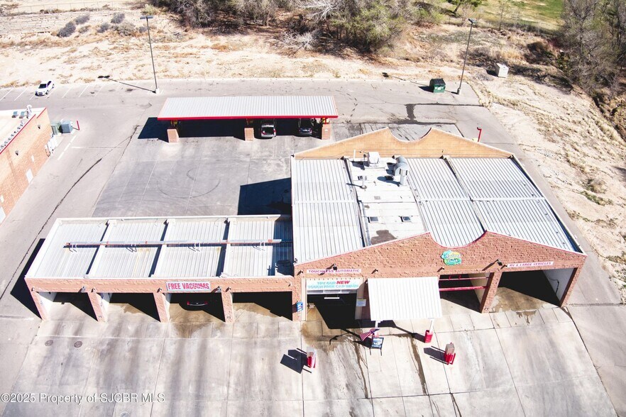 More Photos Of 330A E 20th St, Farmington Specialty For Sale