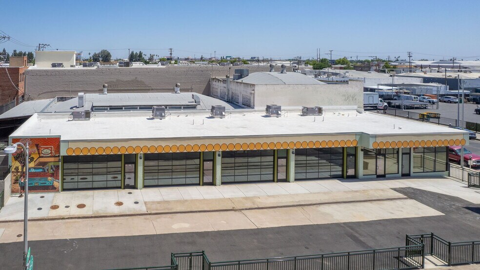 More Photos Of 760 Fulton St, Fresno Auto Repair For Lease