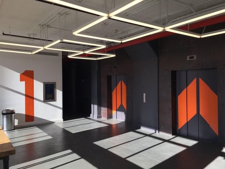 More Photos Of 2417 3rd Ave, Bronx Office For Lease