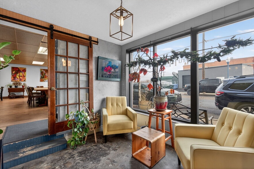 More Photos Of 502 N Main St, Pocatello General Retail For Sale