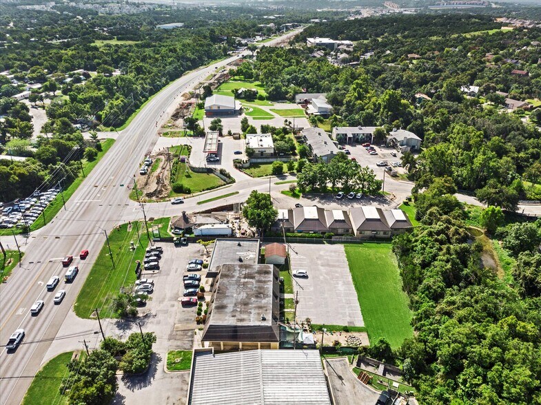 More Photos Of 8305 Hwy 71 W, Austin Storefront Retail Office For Lease