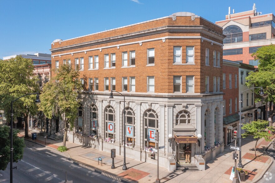 More Photos Of 5 S Market St, Frederick Storefront Retail Office For Lease