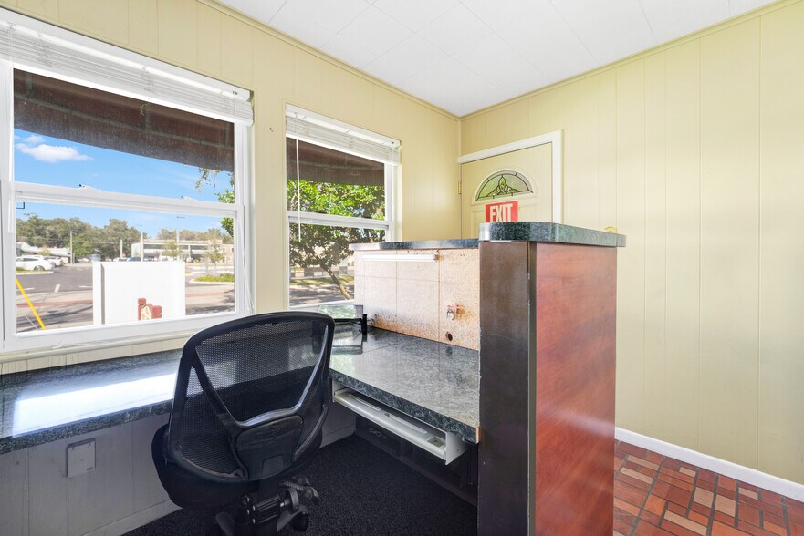 More Photos Of 1910 Hillcrest St, Orlando Office For Sale