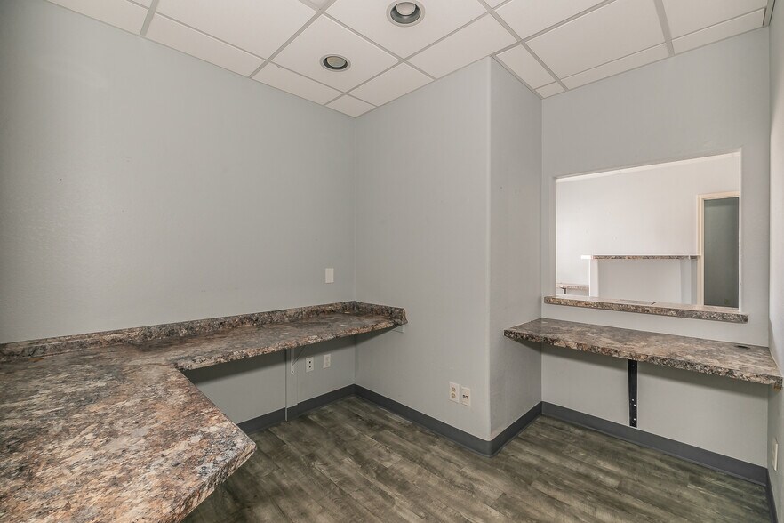 More Photos Of 2014 Justin Rd, Highland Village Medical For Lease