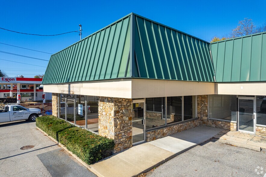 More Photos Of 3613-3623 Kirkwood Hwy, Wilmington Unknown For Lease