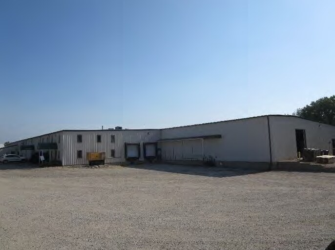 More Photos Of 409 S Robert St, Fergus Falls Warehouse For Sale