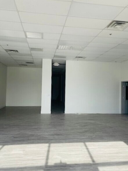 More Photos Of 5151 W Oquendo Rd, Las Vegas Warehouse For Lease