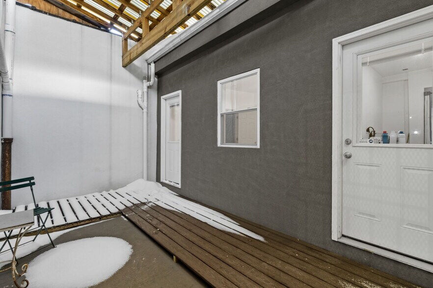 More Photos Of 3547 Kensington Ave, Philadelphia General Retail For Sale