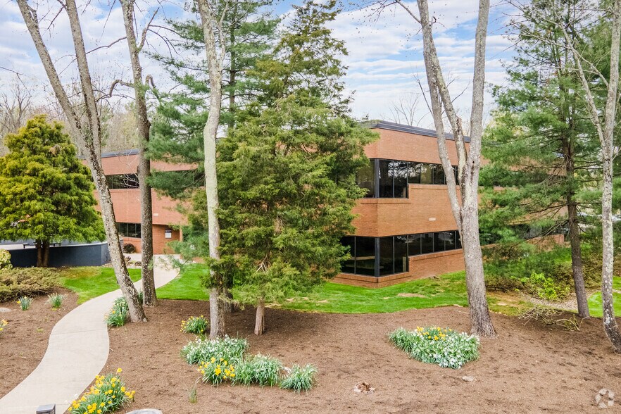 More Photos Of 1000 Herrontown Rd, Princeton Medical For Lease