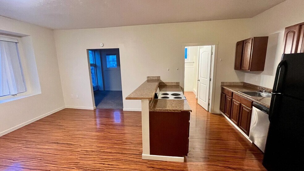 More Photos Of 209 E Sprague Ave, Spokane Storefront Retail Residential For Sale