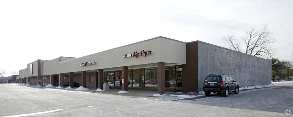 Primary Photo Of 9222-9280 Watson Rd, Crestwood General Retail For Lease