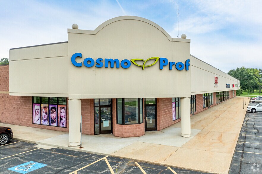 More Photos Of 3215 E Lincolnway, Sterling Freestanding For Sale