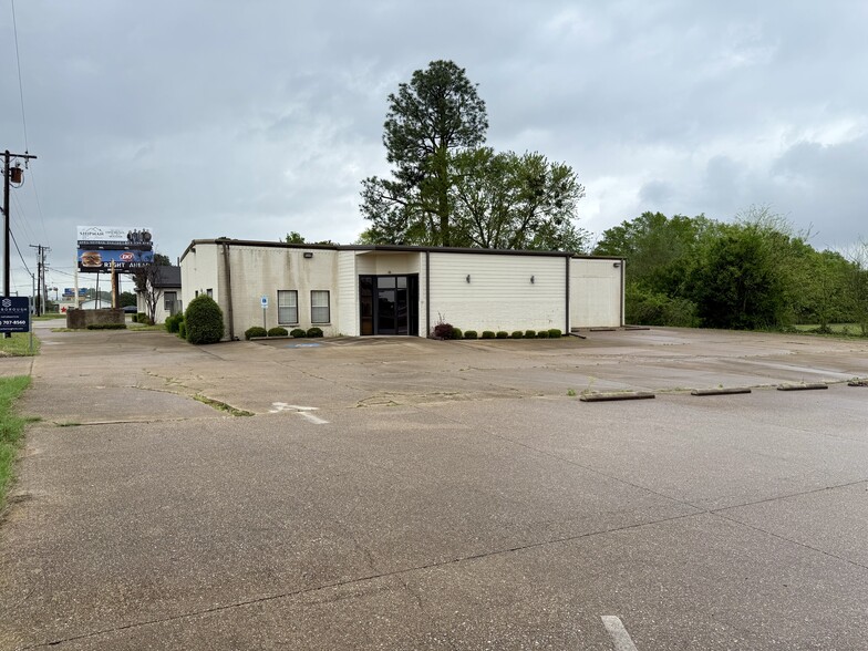 More Photos Of , Lindale Office For Sale