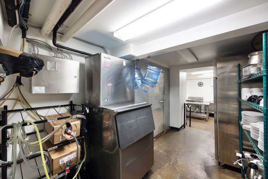 More Photos Of 1500 Race St, Cincinnati Apartments For Sale