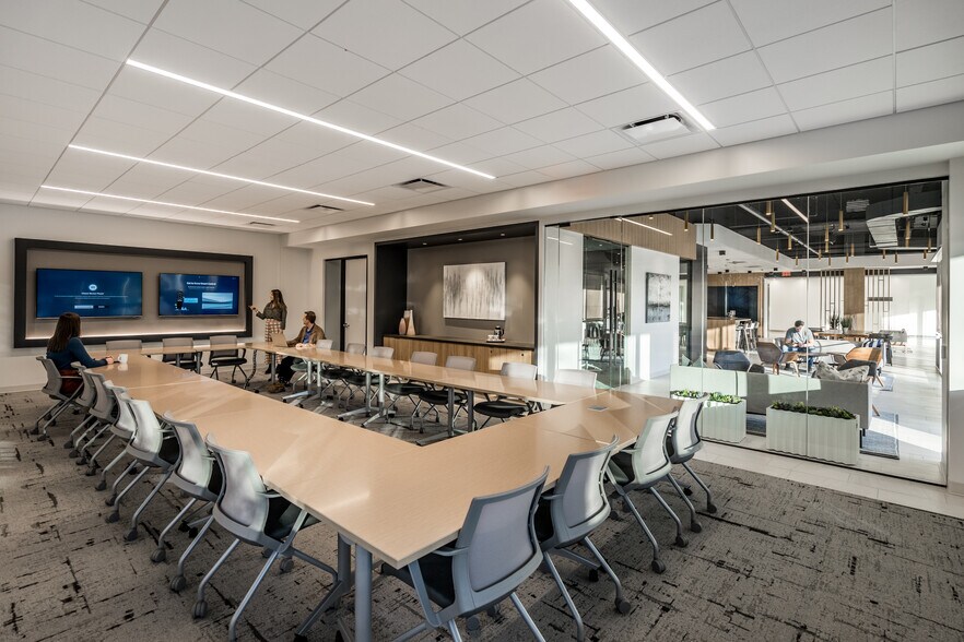 More Photos Of 12120 Sunrise Valley Dr, Reston Office For Lease
