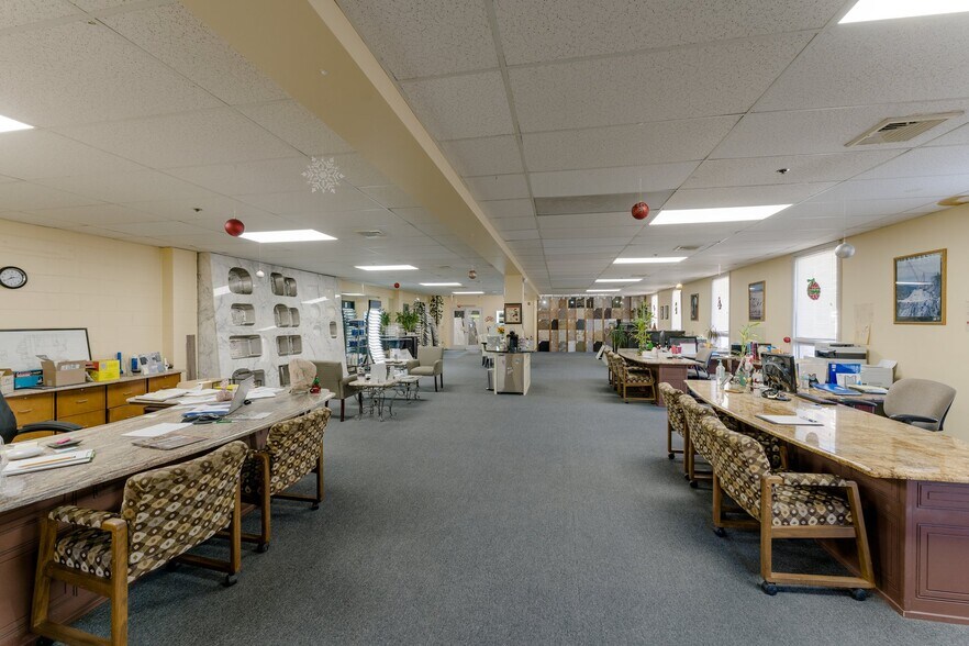 More Photos Of 840 Cumberland Hill Rd, Woonsocket Warehouse For Sale