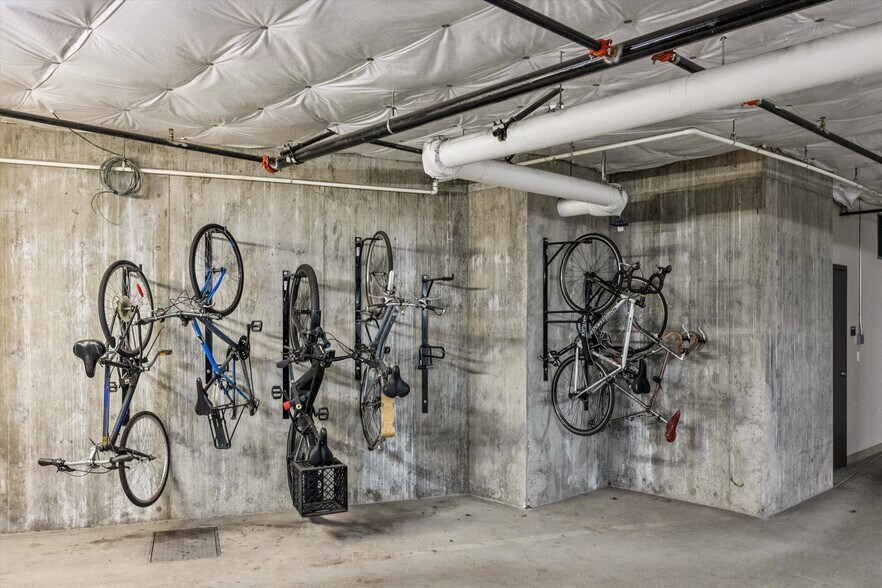 More Photos Of 2926 SW 4th Ave, Portland Apartments For Sale